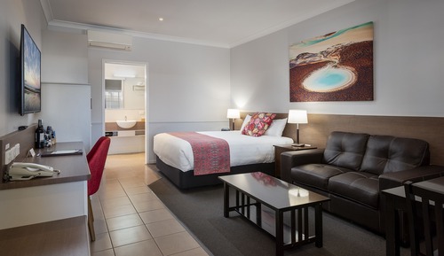Executive Queen Suite