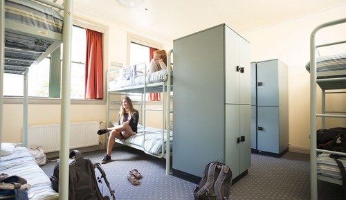 Bed in 8-Bed Female Dormitory with Shared Bathroom