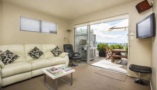 Deluxe Apartment, 2 Bedrooms, Kitchen, Ocean View (Kawau)