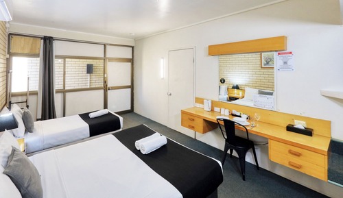 Basic Twin Room