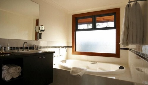 Standard Suite, 1 Bedroom, Non Smoking, Balcony (Suite King/Twin)