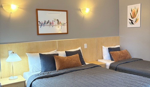 Comfort Triple Room