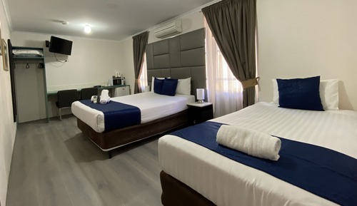 Twin Room (Pet Friendly)