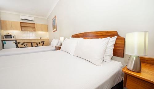 Standard Studio, Non Smoking, Kitchenette (Garden Room)
