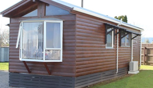 Self-Contained Log Cabin