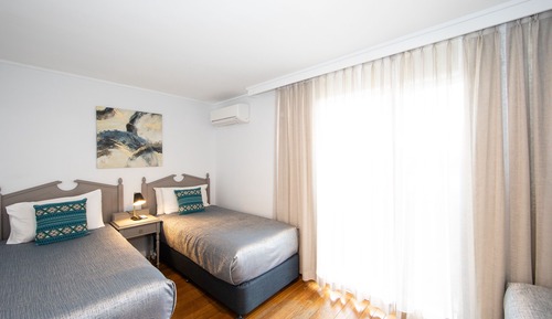 Family Room, 2 Bedrooms, Refrigerator & Microwave, Ground Floor