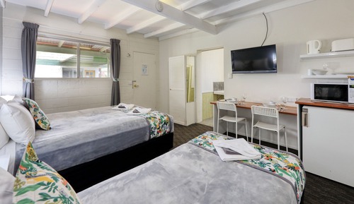 Twin Room, Multiple Beds