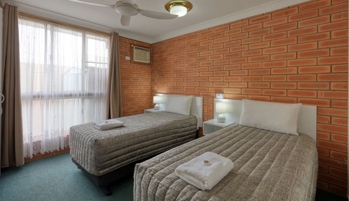 Standard Suite, 2 Bedrooms, Non Smoking (( sleep 5 ))