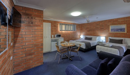 Standard Twin Room, Non Smoking (Twin Share)