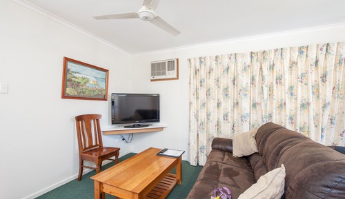 Standard Room, Non Smoking, Kitchen (2 Bedroom Unit Q2S)