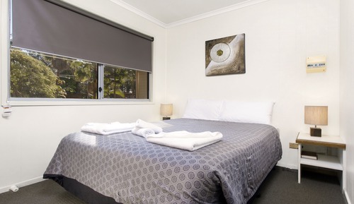 Two Bedroom Villa (Not Pet Friendly) - Sleeps 6