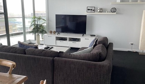 Classic Apartment, 2 Bedrooms, City View
