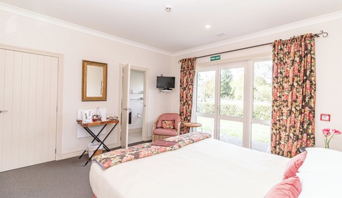 Standard Suite, 1 Bedroom, Non Smoking, Balcony (Guest Suite - Ngauruhoe)