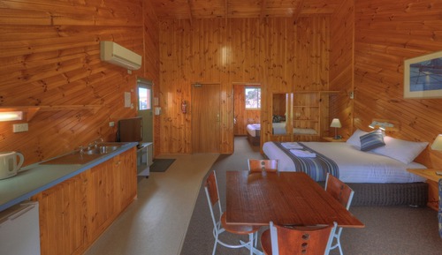 Deluxe Cottage, 2 Queen Beds, Sea View