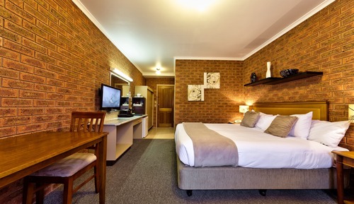 Deluxe Room, Non Smoking (Deluxe King Room)