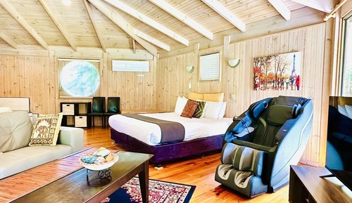 Deluxe Chalet