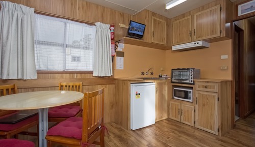 Budget Two Bedroom Ensuite Chalet (Twin Share Linen Surcharge Applies & Payable at property)
