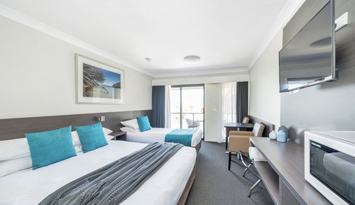 Family Twin Room, Partial Ocean View