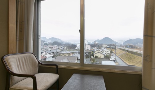 Economy Room, City View