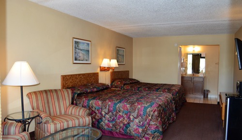 Standard Room, 2 Double Beds, Non Smoking