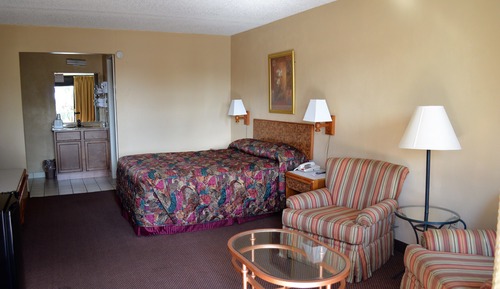 Standard Room, 1 Queen Bed, Non Smoking