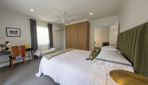 Signature Apartment