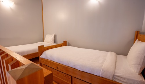 Queen and Two Twins Room