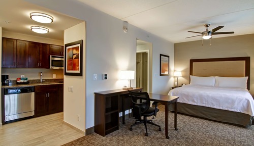 Studio, 1 King Bed, Accessible, Non Smoking (Hearing accessible)