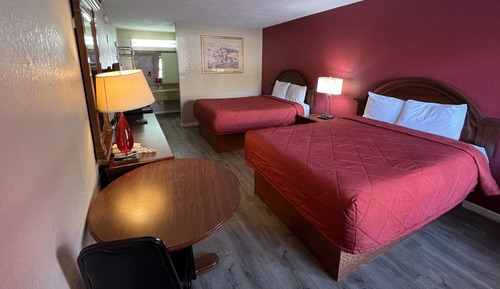Standard Room, 2 Queen Beds