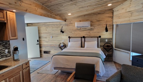 Keystone King Suite