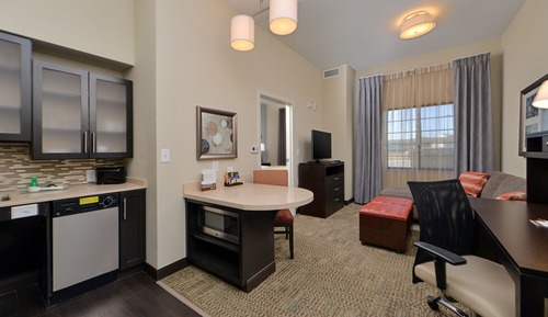 Room, 2 Bedrooms, Accessible, Kitchen (Tub)