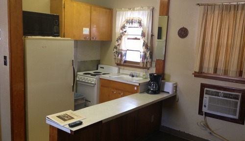 Studio, Kitchenette