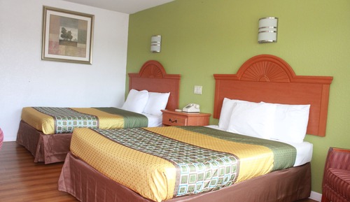 Double Room (Non-Smoking)