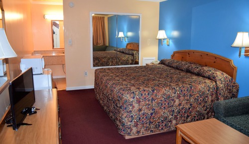 Standard Room, 1 King Bed, Non Smoking