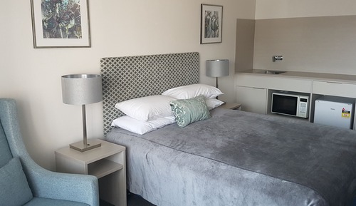 Standard Double Room, Ensuite (Studio)