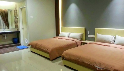 Sky Deluxe Room