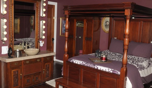 Deluxe Room, 1 Queen Bed, Jetted Tub, Beach View