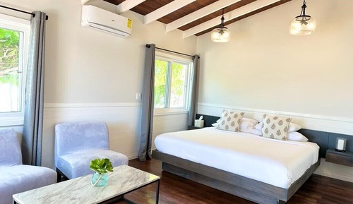1-Bedroom Beachfront Villa