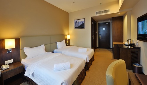 Premier Room, 2 Twin Beds, Non Smoking, City View