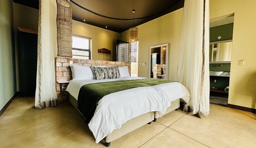Standard Room, 2 Twin Beds, Valley View