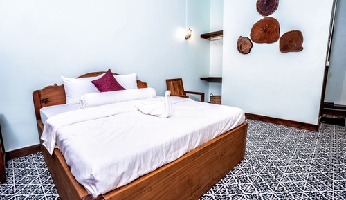 Deluxe Single Room