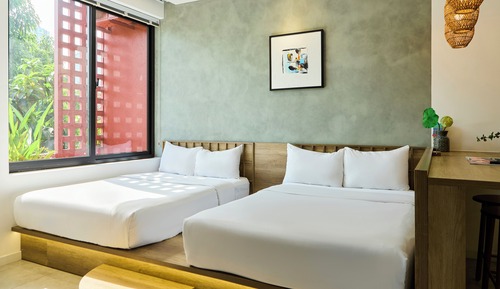  Kin Inspired 3 with Twin bed