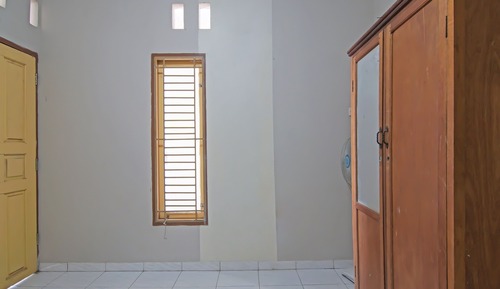 Basic Single Room