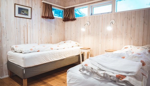 Cottage - 2- Bedroom with Sleeping Loft, 1-8 Guests