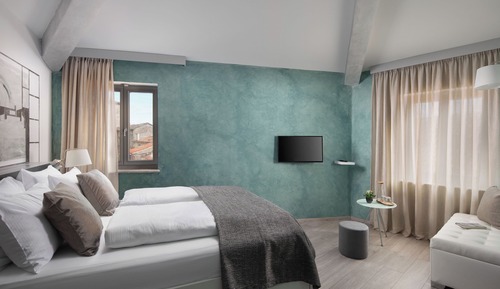 Comfort Double Room, 1 Queen Bed (Mirakul Residence V)