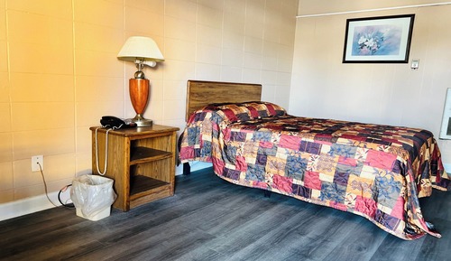 Full Bed Non-Smoking