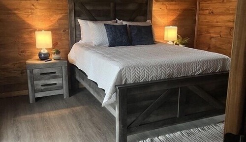 Family Cabin, 4 Bedrooms, River View