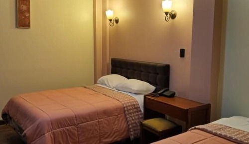 Economy Twin Room, 1 Bedroom, Shared Bathroom, City View