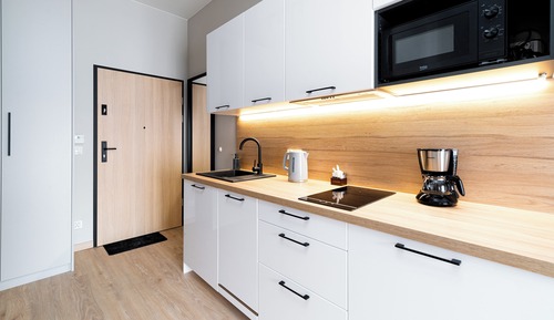 Studio Suite (13 E)