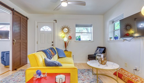 House (1 Bedroom)